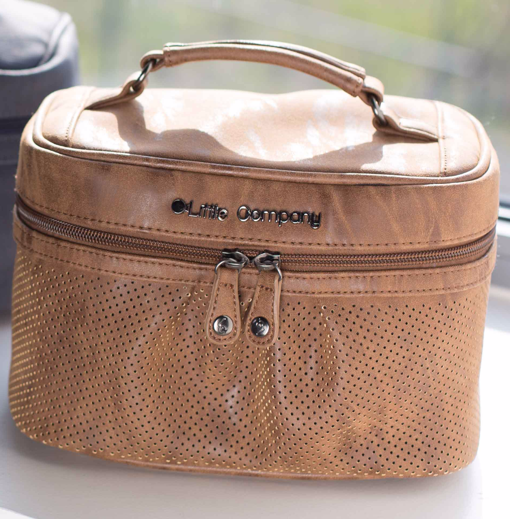 Beautycase Emily Cognac on hover